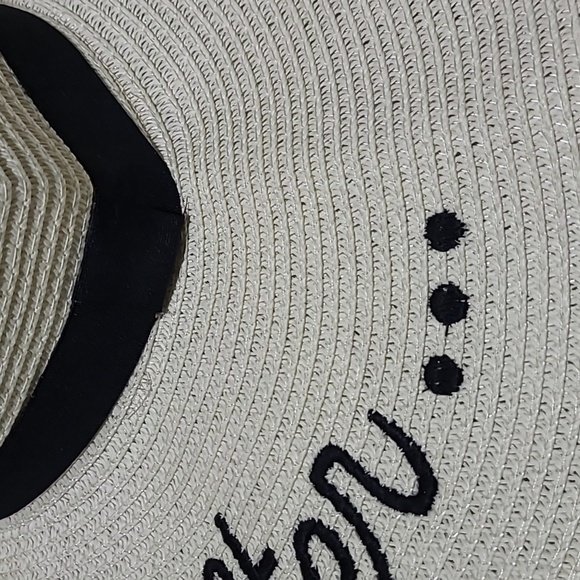 HAPPILY EVER AFTER...EMBROIDERY STRAW SUN 👒 HAT - Picture 4 of 14
